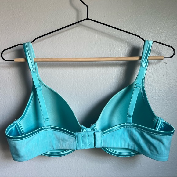 Vanity Fair Illuminations Bra - Picture 2 of 9